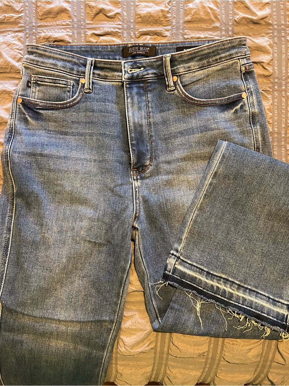 Judy Blue Medium Wash Slim Boot Jeans with tummy control - Picture 2 of 3